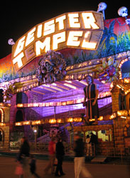 "Geister Tempel" (Ghost Temple) ride, Hamburger DOM.